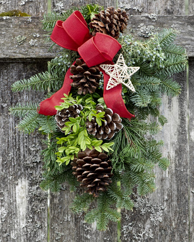 Door Charm Mixed Green Pine 12x18x5"