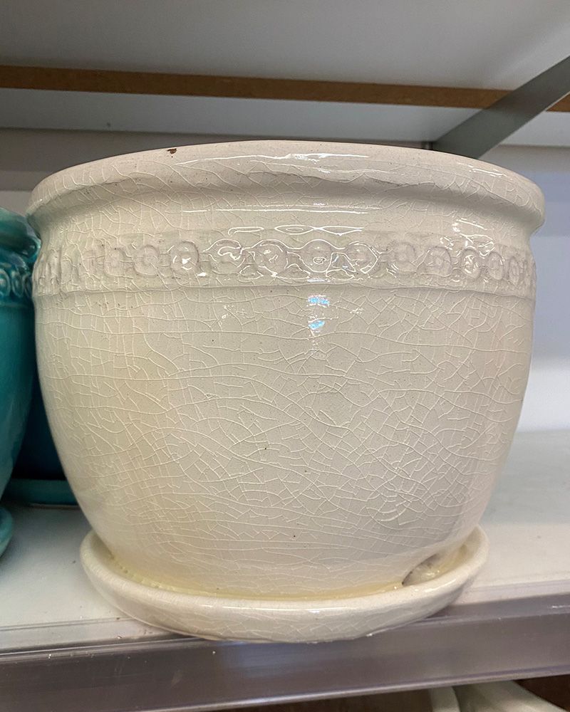 Coin Pot with Saucer Crackle White 10"