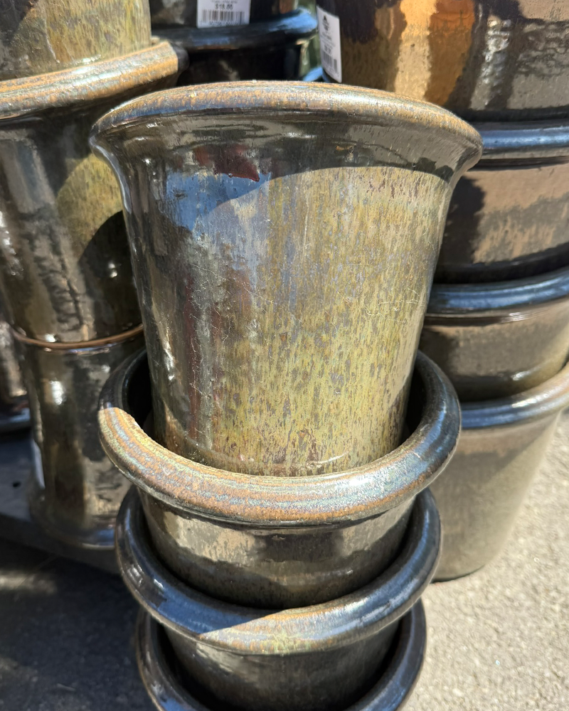 Patricia Pot Tank Iron 8.9"