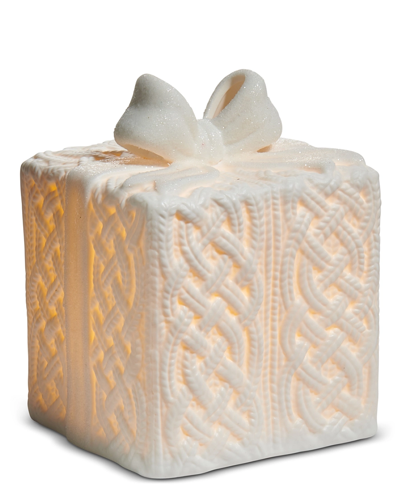 Lighted Gift 5.25"