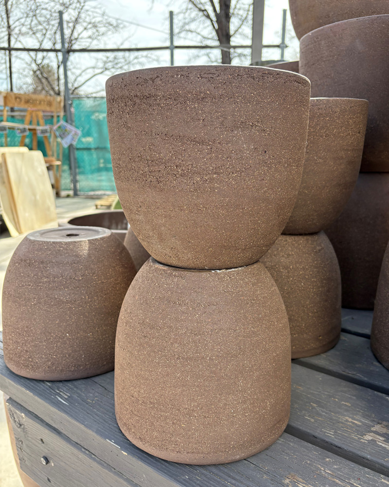 Large Wide Round Pot Dark Clay 9"